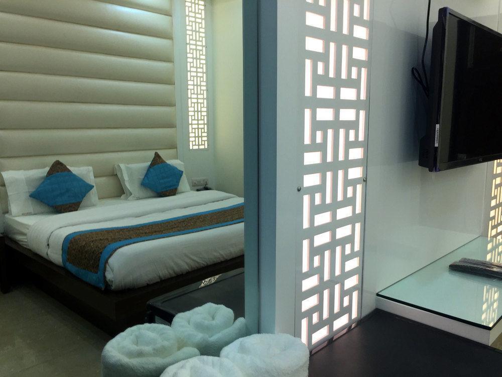 Hindustan- By Backpackers Heaven New Delhi
